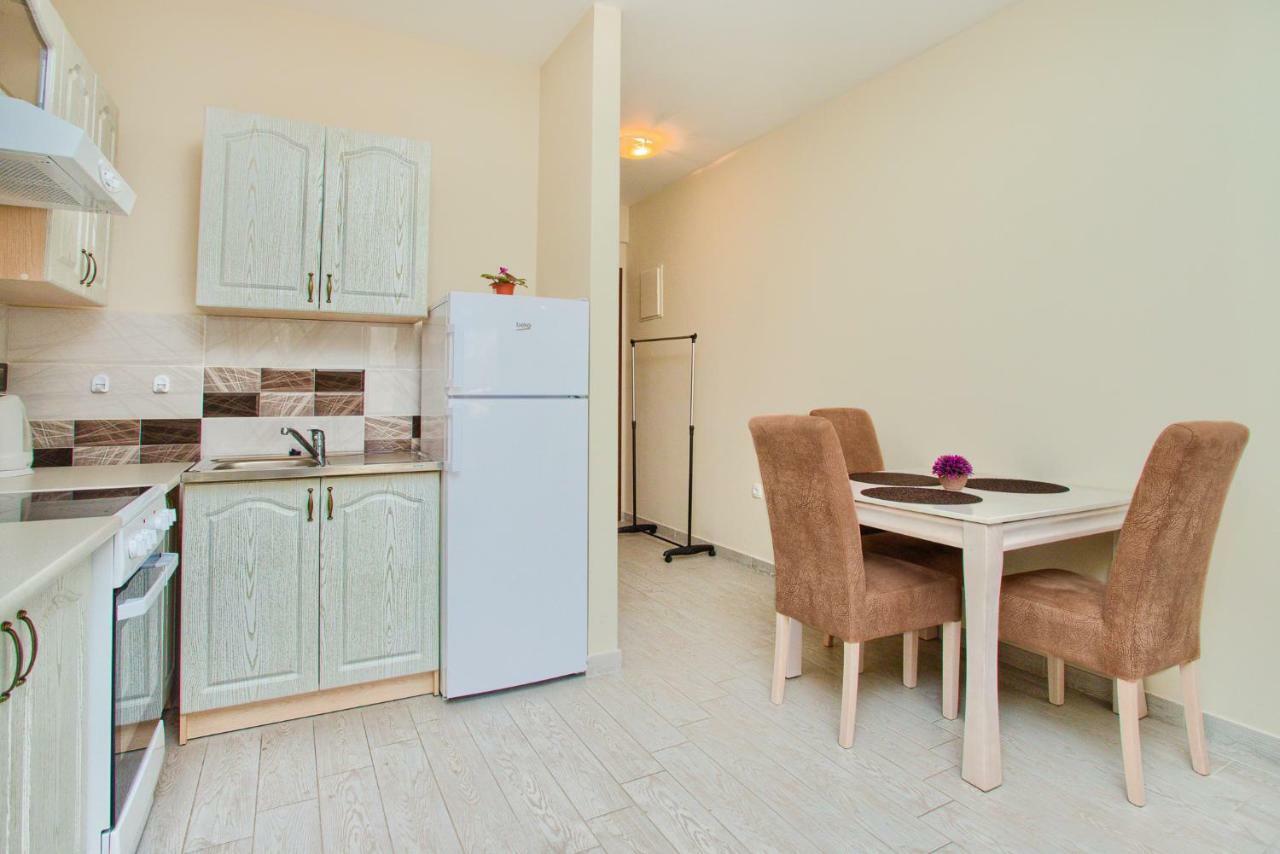 Sea Star Luxury Apartment Cattaro Esterno foto